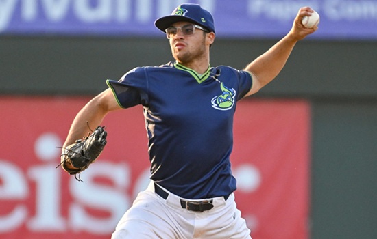Delgado Hurls Vermont To 4-1 Win Thursday